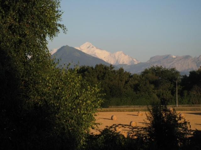 Bnb Atelier De St. Maurice Vésenaz Exteriér fotografie